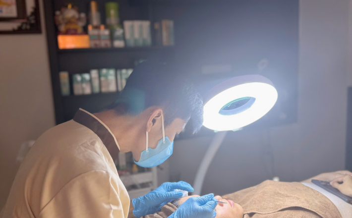 Lấy nhân mụn chuyên sâu